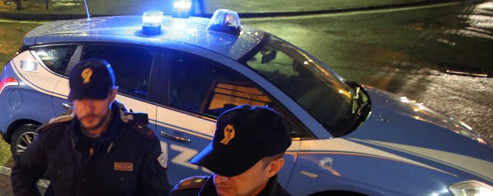 Una Volante della polizia di Monza