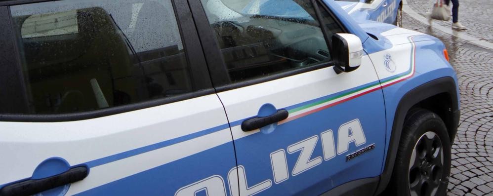 Una  vettura della polizia