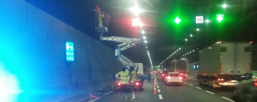 Statale 36, tunnel Monza coda riduzione corsie