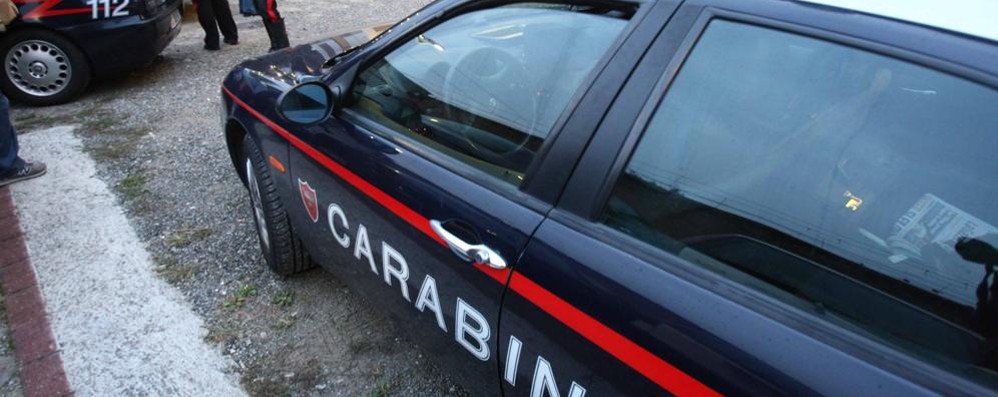 Una vettura dei carabinieri