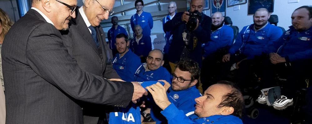 Il presidente Claudio Mattarella con Mattia Muratore e gli altri azzurri campioni mondiali