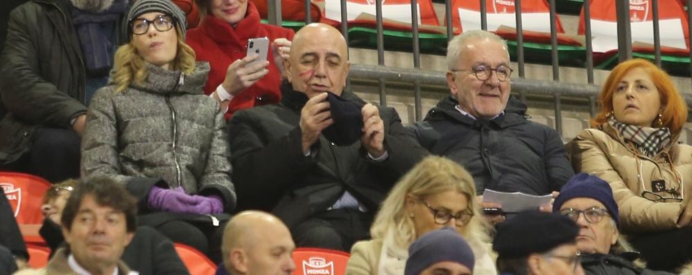 Stadio Brianteo di Monza, 25 novembre: Adriano Galliani con Cristiana Capotondi e Francesco Ghirelli, vicepresidente e presidente della Lega pro