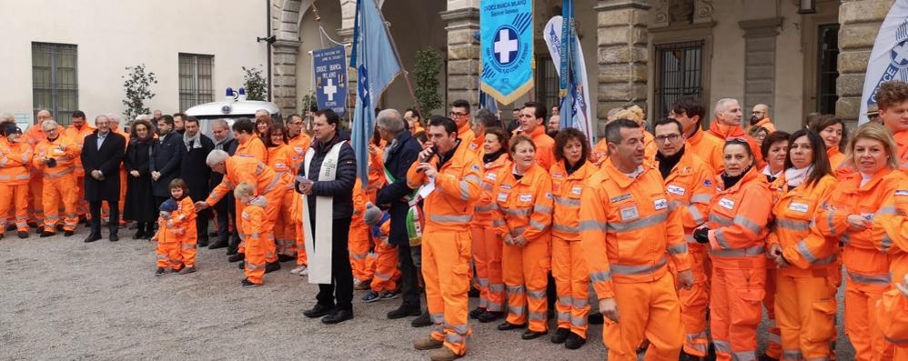 La Croce bianca di Cesano Maderno all’inaugurazione dei mezzi