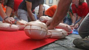 Monza  addestramento uso defibrillatore