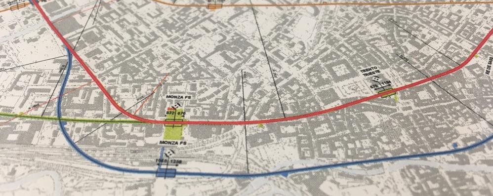 In rosso il tracciato della metropolitana M5 a Monza