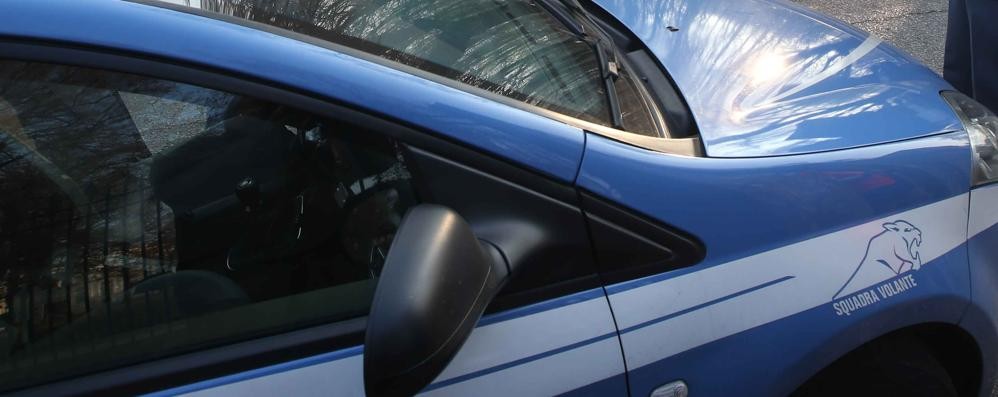 Un’auto della Squadra Volante della polizia di Monza