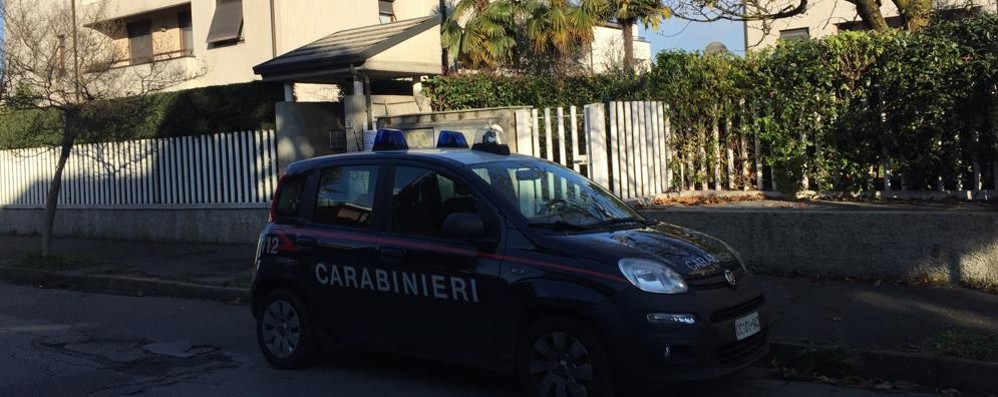 I carabinieri in via Modigliani