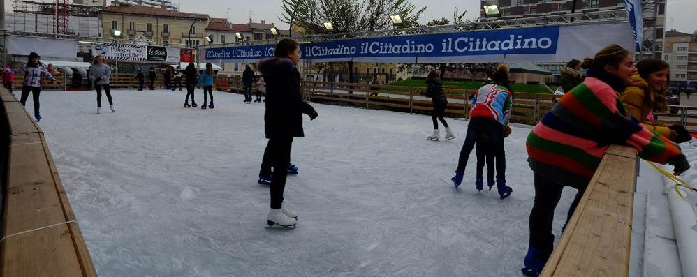 MONZA pista di pattinaggio di Natale