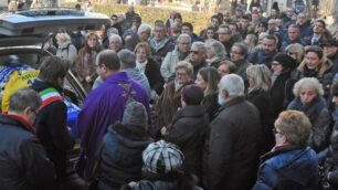 SEREGNO FUNERALI DI ADELIO CORONA