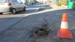 Brugherio Caduta palo via Volturno