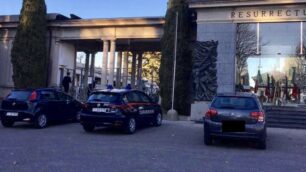 Carate Brianza carabinieri al cimitero - foto di repertorio
