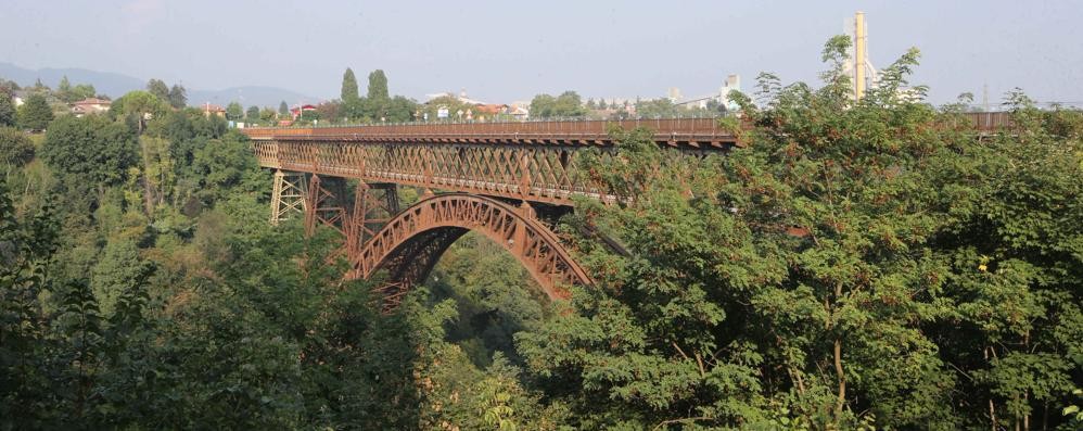 Paderno Adda Ponte sul fiume