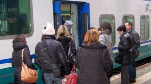 Pendolari alla stazione di Seregno