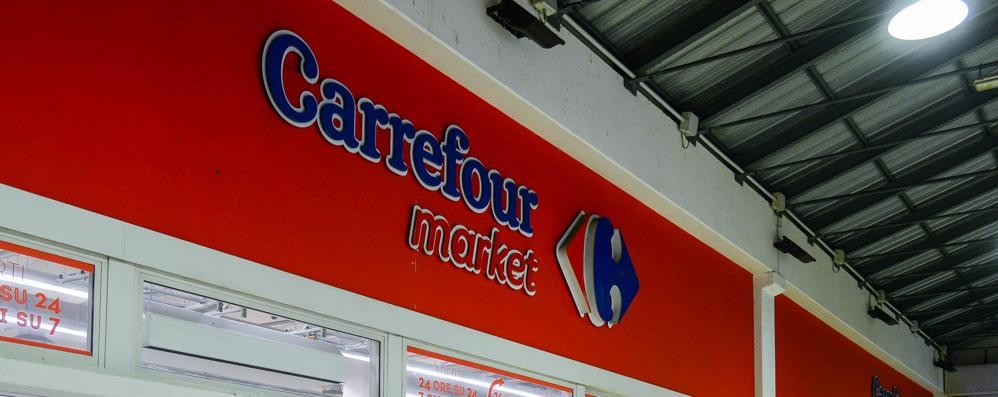 Un’isegna Carrefour