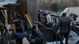 La carrozzeria abusiva a Cesano