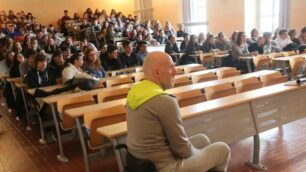 Monza Liceo Zucchi Incontro con Giordano Tomasoni