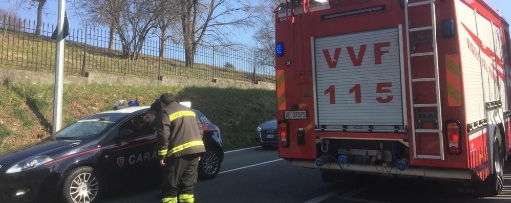 Lesmo rinvenimento cadavere in appartamento a Gerno