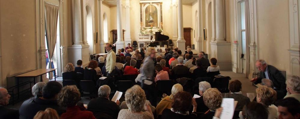 L’interno della sala Maddalena a Monza