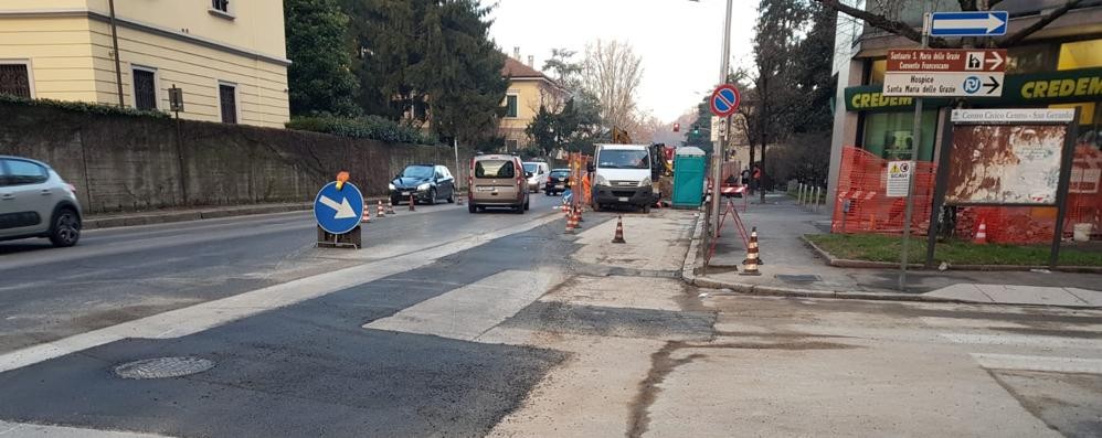 Monza cantiere via Cantore