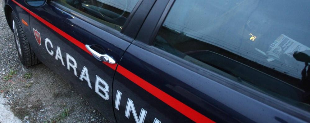 Un’auto dei carabinieri