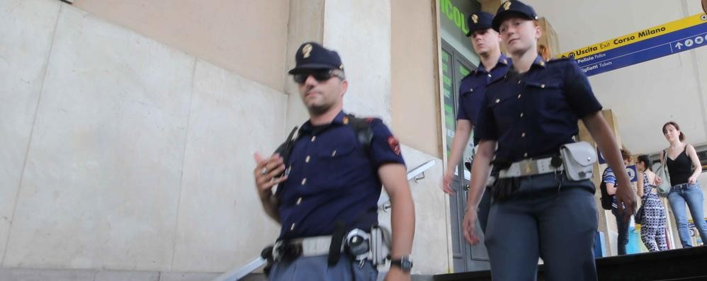 Monza Stazione Fs controlli polizia di stato