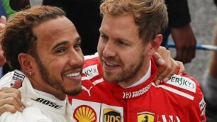 F1: Lewis Hamilton e Sebastian Vettel - foto Fomrula 1 su facebook