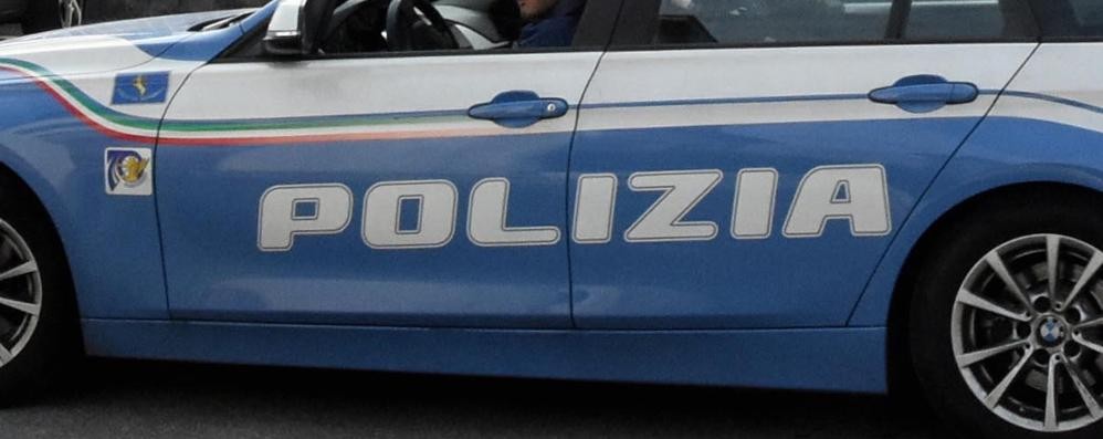 Un’auto della polizia