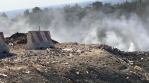 Incendio alla discarica di Mariano: foto martedì - Arpa Lombardia