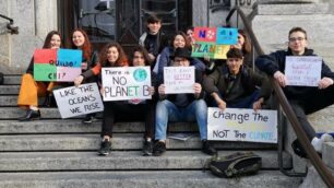 Clima: la manifestazione degli studenti di Zucchi e Frisi a Monza
