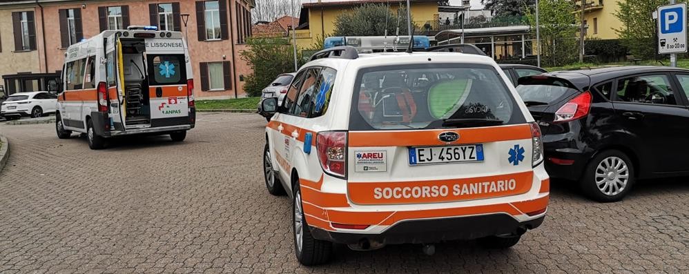 I mezzi di soccorso a Giussano