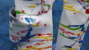 Monza danneggiamento opera Dreaming Jeans per l'autismo