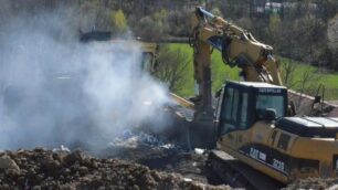 Incendio alla discarica di Mariano: sopralluogo Regione Lombardia e Arpa Lombardia martedì 26 marzo 2019