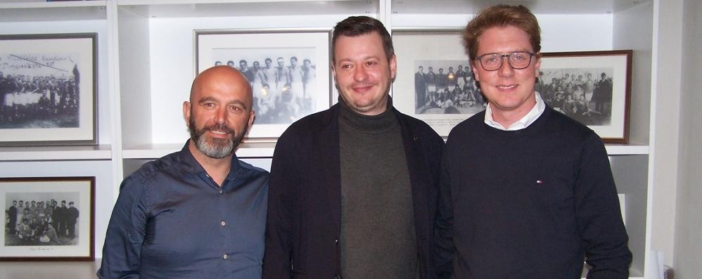 Calcio, Seregno: da sinistra Carmine Castella, Davide Erba e Matteo Fraschini