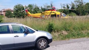Giussano: elisoccorso a Robbiano per incidente domestico
