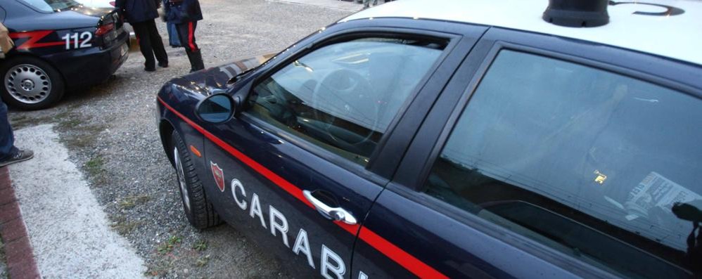 Un’auto dei carabinieri di Monza