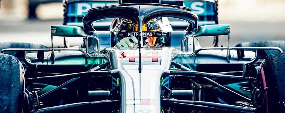 Hamilton in Mercedes