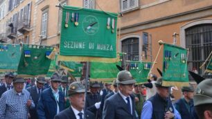 La sfilata della sezione di Monza.  Foto Edoardo Terraneo