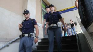 Controlli alla stazione ferroviaria di Monza
