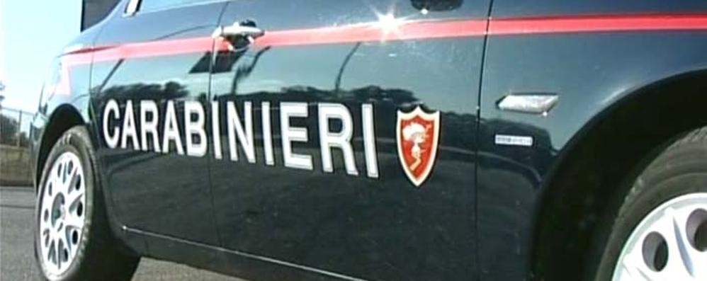 Un’auto dei carabinieri