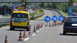 La Valassina verso il Monte Barro, direzione nord, quando era chiusa alle auto.