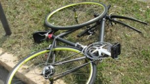 Tre ciclisti investiti in Brianza