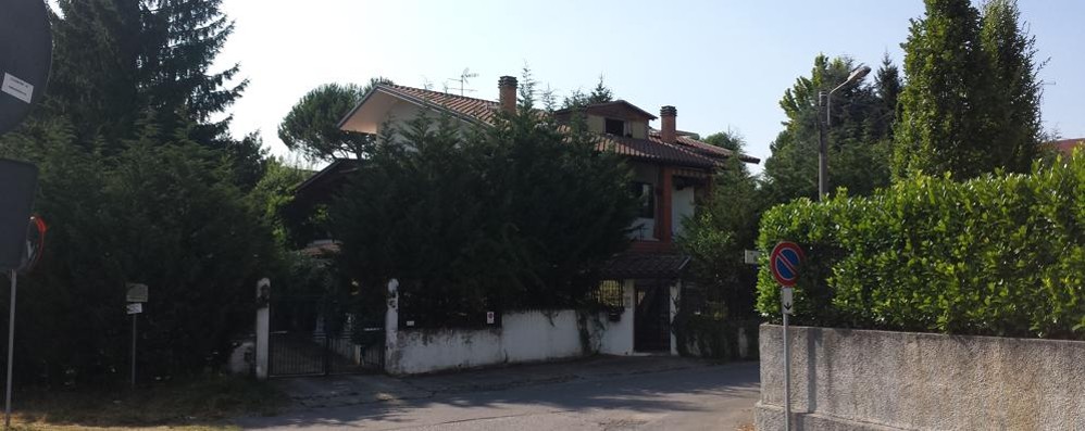 Correzzana: l'abitazione di via Marconi che ospita i richiedenti asilo