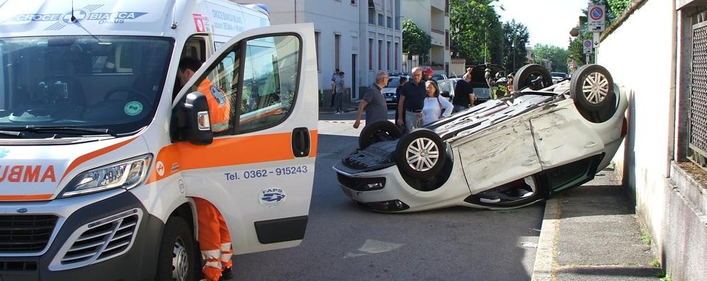 Lissone: incidente via Caravaggio-Mazzini