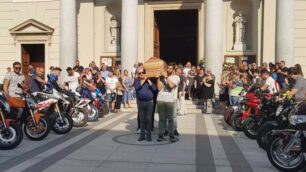 Bernareggio funerale Vincenzo Restivo, morto in incidente stradale a Carugate