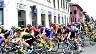 Ciclismo, Giro rosa Iccrea: la partenza della 4°Tappa a Lissone