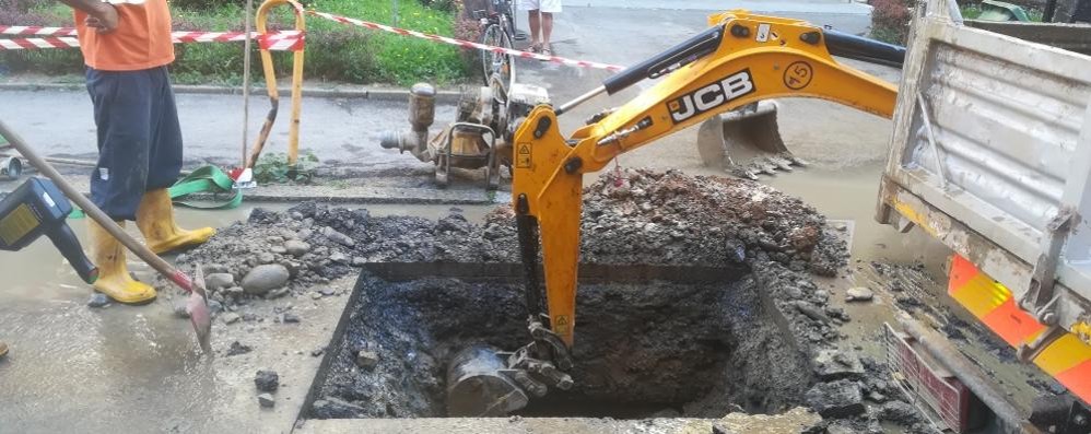 Monza San Rocco lavori ripristino rottura tubazione acquedotto