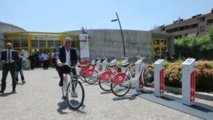 Monza Inaugurata alta postazione di Bike sharing presso il centro civico Liberthub dia viale Liberta