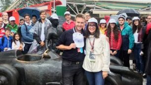 Monza: l'assessore allo Sport e Giovani di Regione Lombardia Martina Cambiaghi con il pilota Davide Valsecchi e i migliori diplomati lombardi che hanno potuto assistere alle prove del Gran premio di Formula 1 2018