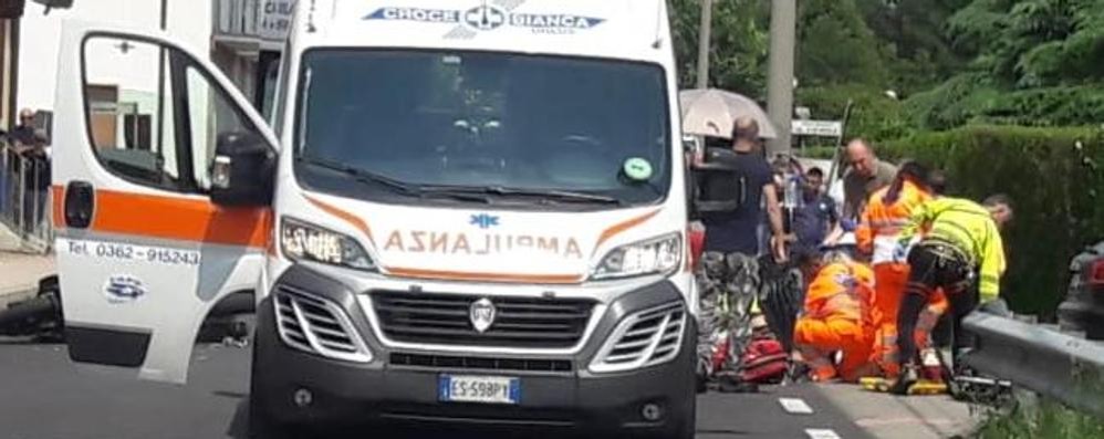 Briosco incidente auto moto via 11 febbraio zona Fornacetta