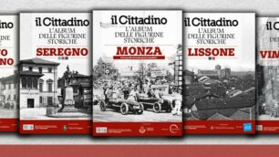 Le cinque copertine degli album di figurine